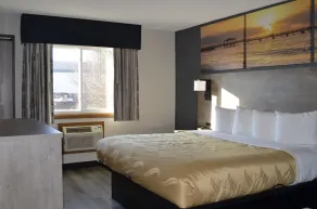 Quality Inn & Suites Ankeny-Des Moines - Room