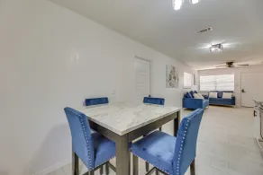 Walk to UTRGV! Edinburg Home w/ Fenced Yard - Intérieur