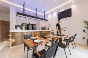 The Wine Hotel - Restaurant