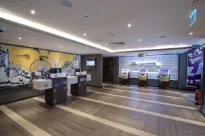 Premier Inn Bristol City Centre - Finzels Reach - Reception