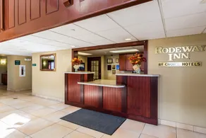Rodeway Inn - Lobby