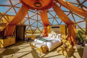 Al Marmoom Dome Luxury Desert Experiential Stay - Chambre