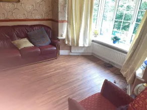 Burleigh House - Living area