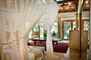 Khaya Ndlovu Safari Manor - Room