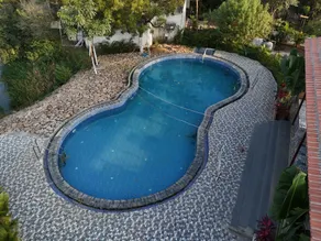 RUSTIC VOGUE - Pool