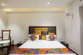 Fabhotel Grand Stay - Quarto