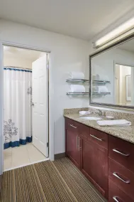 Residence Inn Lansing West - Badezimmer