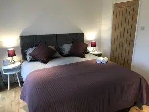 TOR Rooms - Room