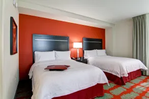 Hampton Inn & Suites Cincinnati-Downtown - Chambre