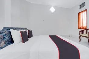 Hotel O Kaliurang Near Gunung Merapi Kaliurang - Værelse