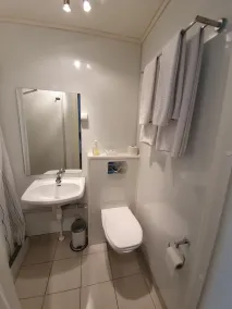 Vestavind hytter og rom AS - Bad