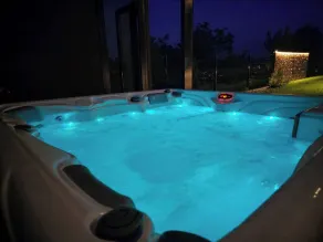 Rentigo Balans House - Pool