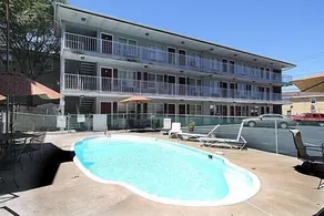 Seagem Motel and Apartments - Piscine