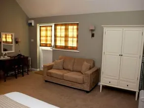 The Bull Inn Lodges - Room