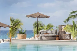 Art Hotel Curacao - Luxury Adults Only - Pool