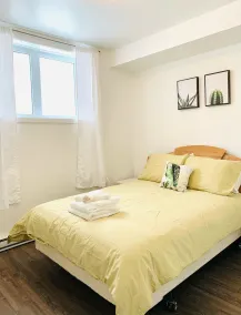 Luxurious and Peaceful Townhouse - Room