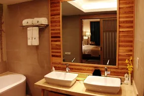 Queshan Lake Arcadia Intl Resort - Badezimmer