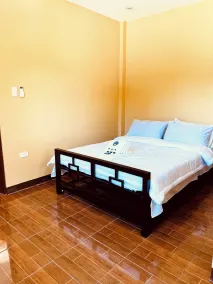 Natasha-Rey Beach Resort - Chambre