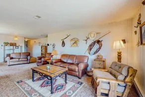Wilderness Retreat w/ Wood Stove - Dog-friendly - Innenbereich