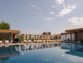 Dilijani Tun Hotel & Restaurant - Pool