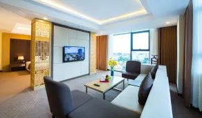 Muong Thanh Luxury Buon Ma Thuot Hotel - Room