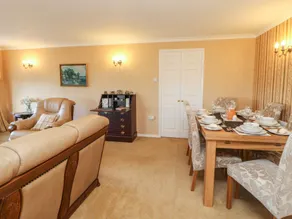 The Chalet - Sala de estar