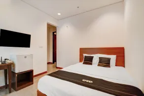Collection O near MRT Cipete Raya formerly Terogong Sembilan - Room