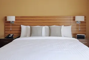 Courtyard by Marriott World Trade Center, Abu Dhabi - Room
