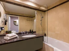 Aparthotel Adagio Paris Haussmann Champs Elysées - Badeværelse