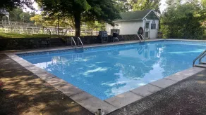 Briar Patch Bed & Breakfast Inn - Pool