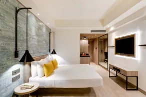 Lemon Tree Premier, Mumbai International Airport - Room