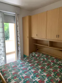 Apartment mit Pool und Terrasse - Zimmer