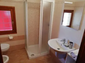 Karingo House - Baño