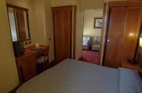 Hotel Miami - Bathroom