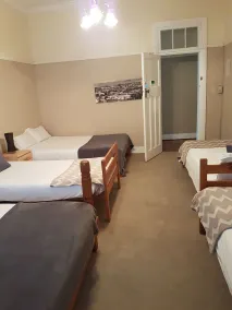 Oasis Shanti Backpackers - Room