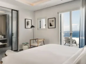 Myconian Deos - The Set - Chambre