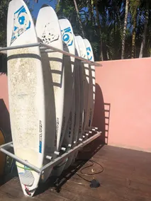 Dolphins Beach House - Hostel - Fitness facility