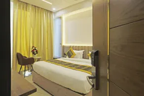 Hotel Mehul International -Near New Delhi Railway Station, Paharganj & Connaught Place - Room