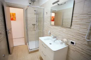 Central Apartments - Salle de bain