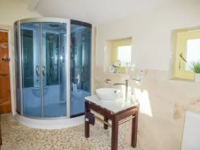 Humbleton Cottage - Bathroom