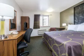 Super 8 by Wyndham Missoula/Reserve St. - Room