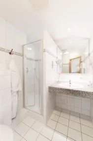 Hotel Garni Vier Jahreszeiten - Banheiro