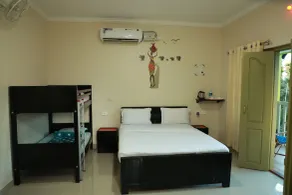 Woodrose Resort - Room