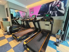 ROSEDALE HOTEL SHENZHEN - Fitnessbereich