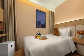 BAIMAN HOTEL - Room