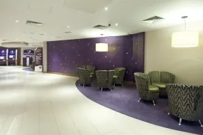 Premier Inn Halifax Town Centre - Reception