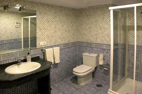 Apartamentos Balcon de Carabeo - Salle de bain