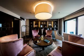 Filario Hotel & Residences - Eingangsbereich
