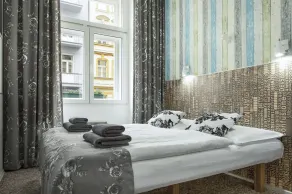 Royal Court Hotel - Vue de la chambre