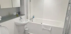Quay Apartments Exchange Quay - Salle de bain